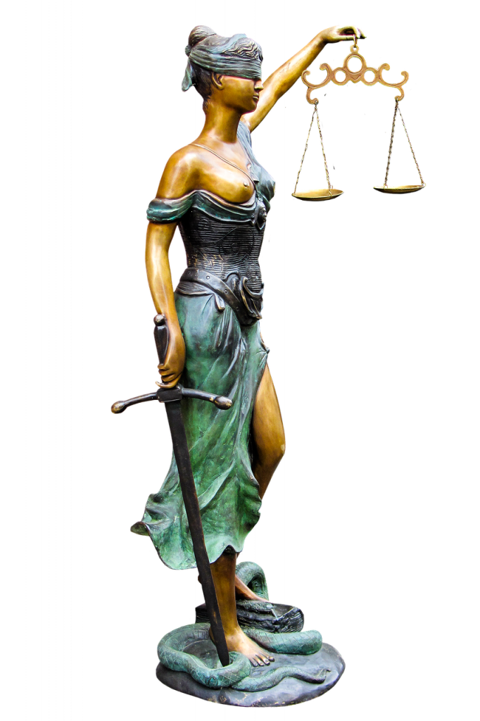 Judicializar sin sentido