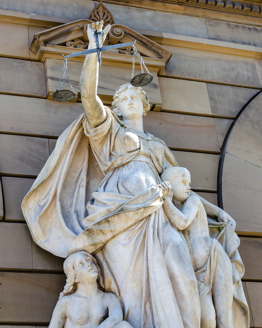 La justicia en mármol